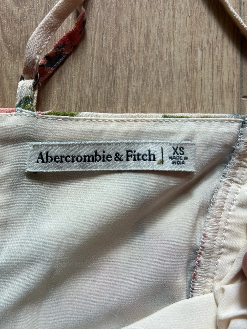 NWOT Abercrombie Emerson Crepe Floral Thin Strap Midi Dress